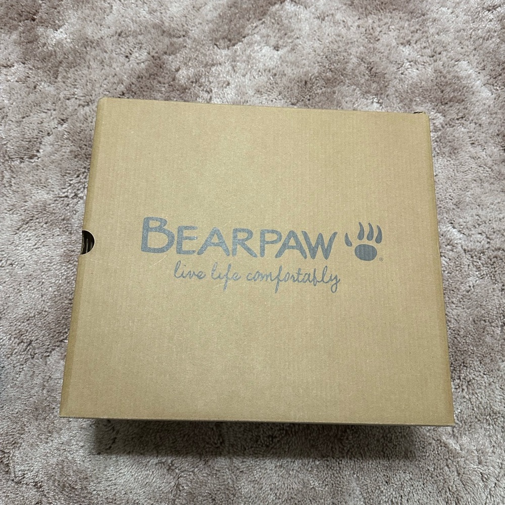 Bearpaw brown boots, new with tags!